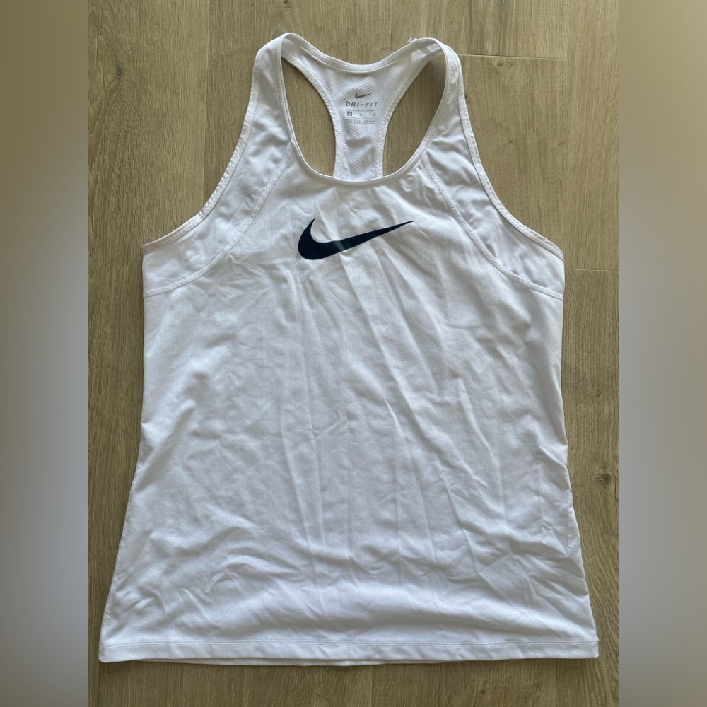Nike Woman’s Racerback Tank in White - Size Medium